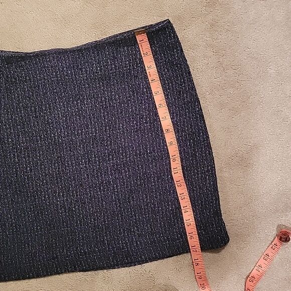 Theory blue/black tweed skirt   - Picture 4 of 9
